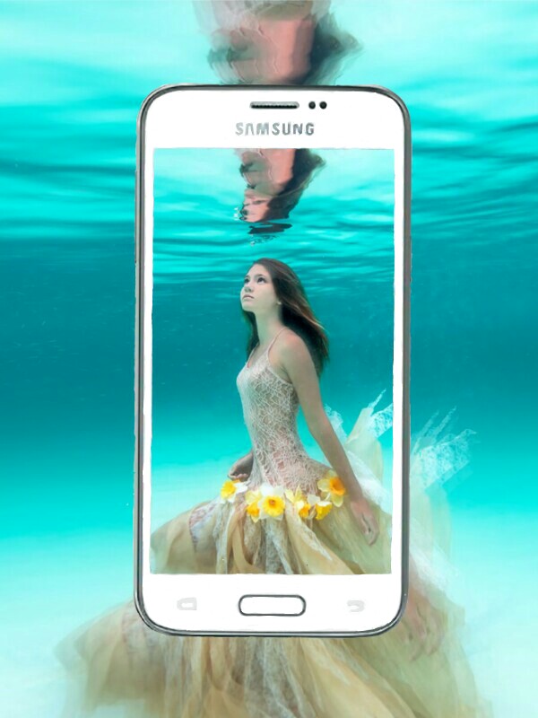 underwater phone underwater image by hakuna_matata_x